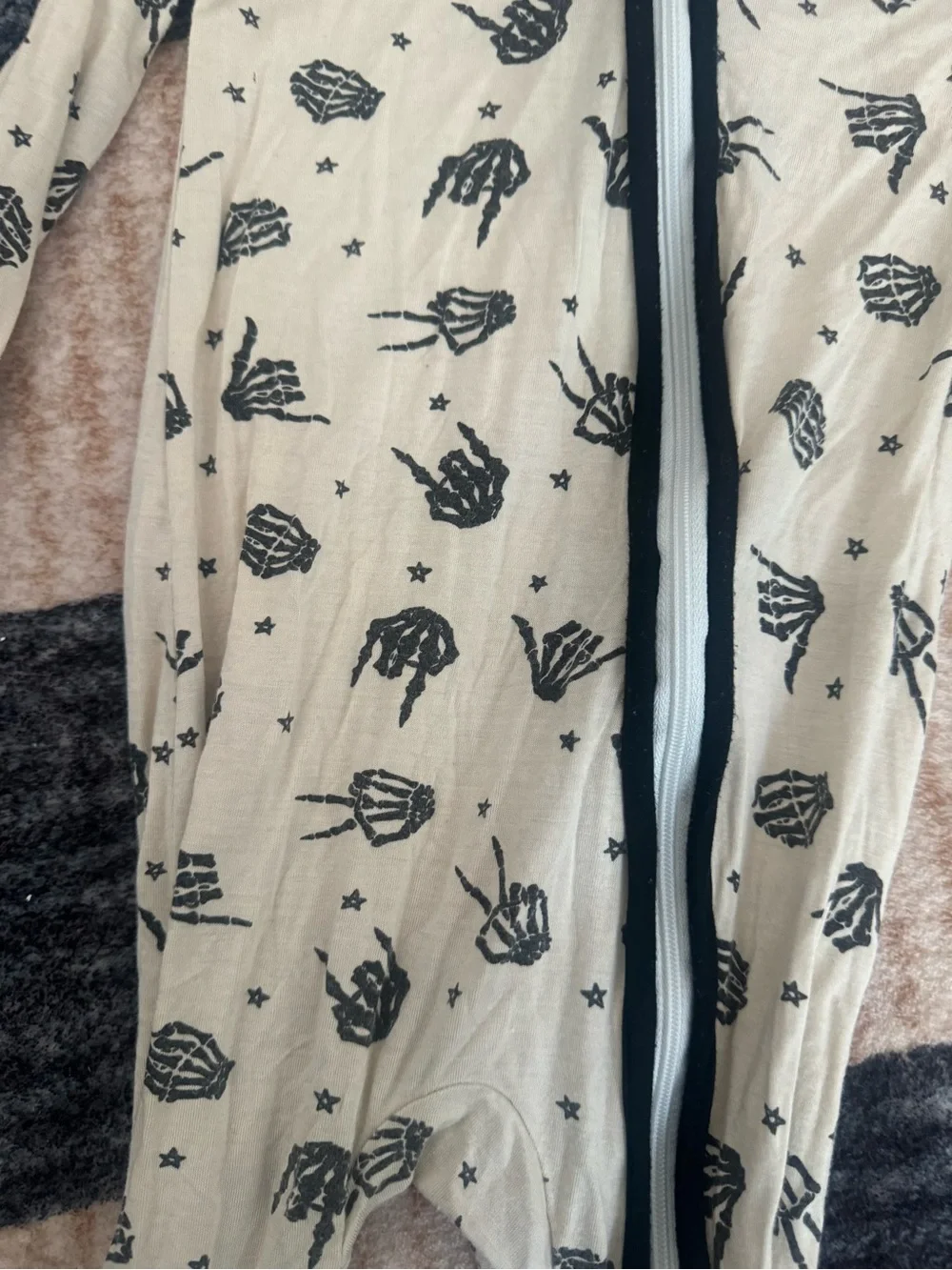 N/A gently worn